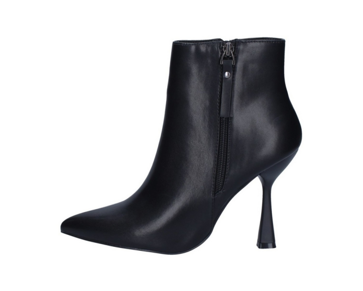 KEYS Ankle Boots