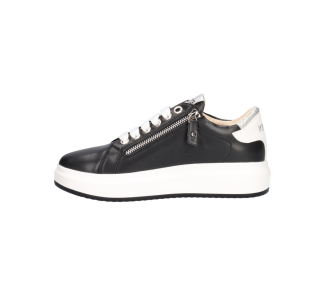KEYS Sneakers