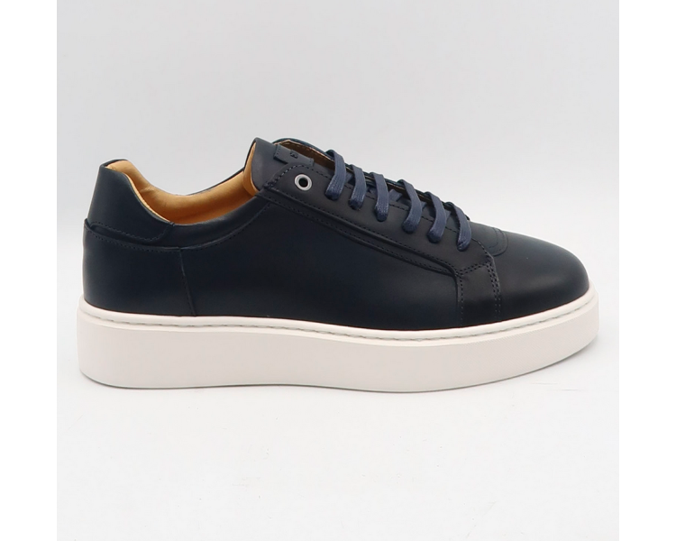 EXTON Sneakers