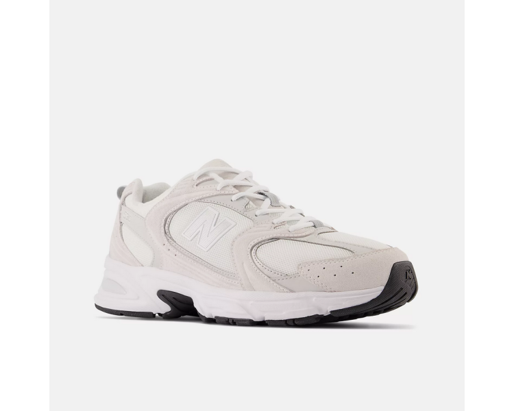 NEW BALANCE 530 Sneakers