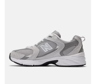 NEW BALANCE 530 Sneakers